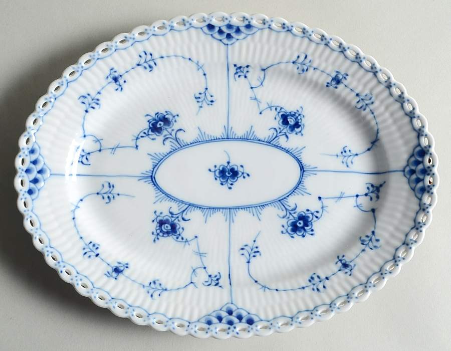 Blue Fluted Full Lace (No Trim) 9" Oval Serving Platter by Royal Copenhagen-1