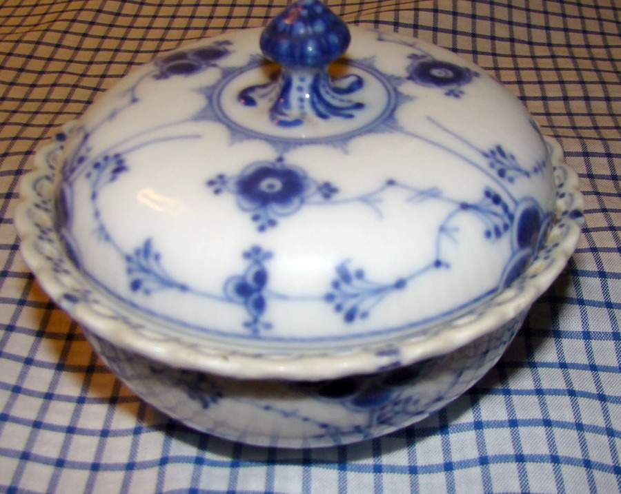 Blue Fluted Full Lace (No Trim) Candy Box & Lid by Royal Copenhagen-1