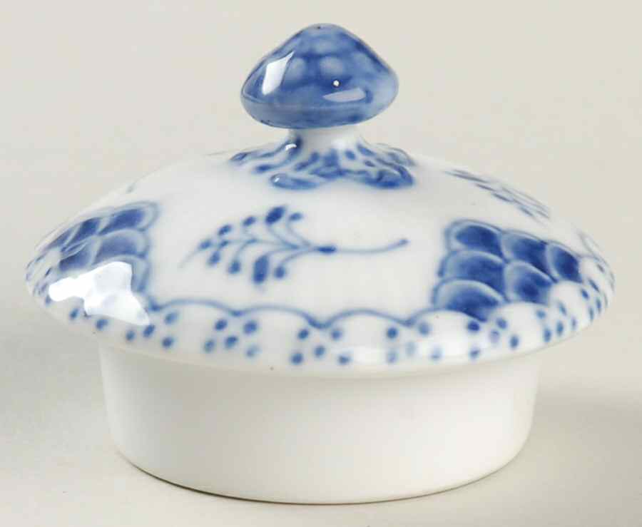 Blue Fluted Full Lace (No Trim) Lid for Chocolate Pot by Royal Copenhagen-1