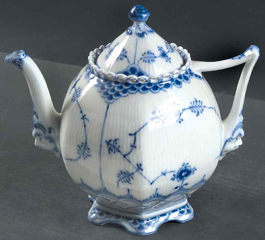 Blue Fluted Full Lace (No Trim) Small Teapot & Lid by Royal Copenhagen-1