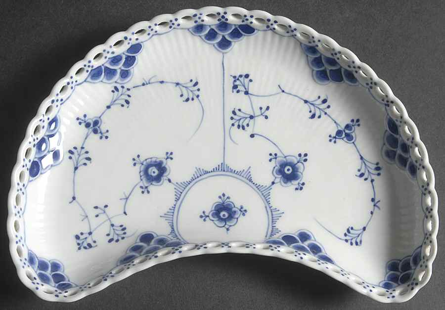 Blue Fluted Full Lace (No Trim) Crescent Salad Plate by Royal Copenhagen-1