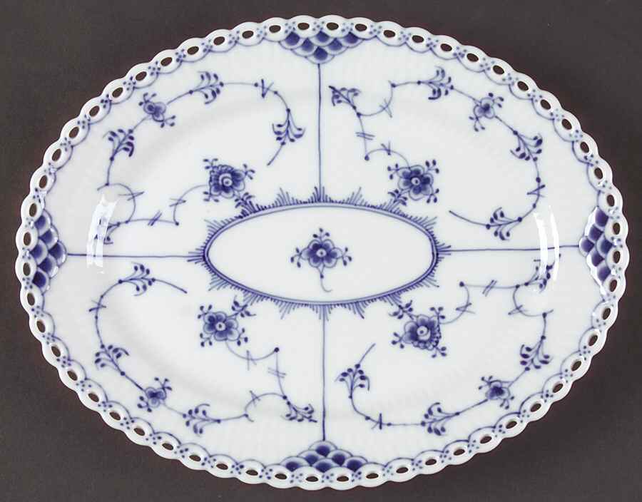 Blue Fluted Full Lace (No Trim) 9" Oval Serving Platter by Royal Copenhagen-1