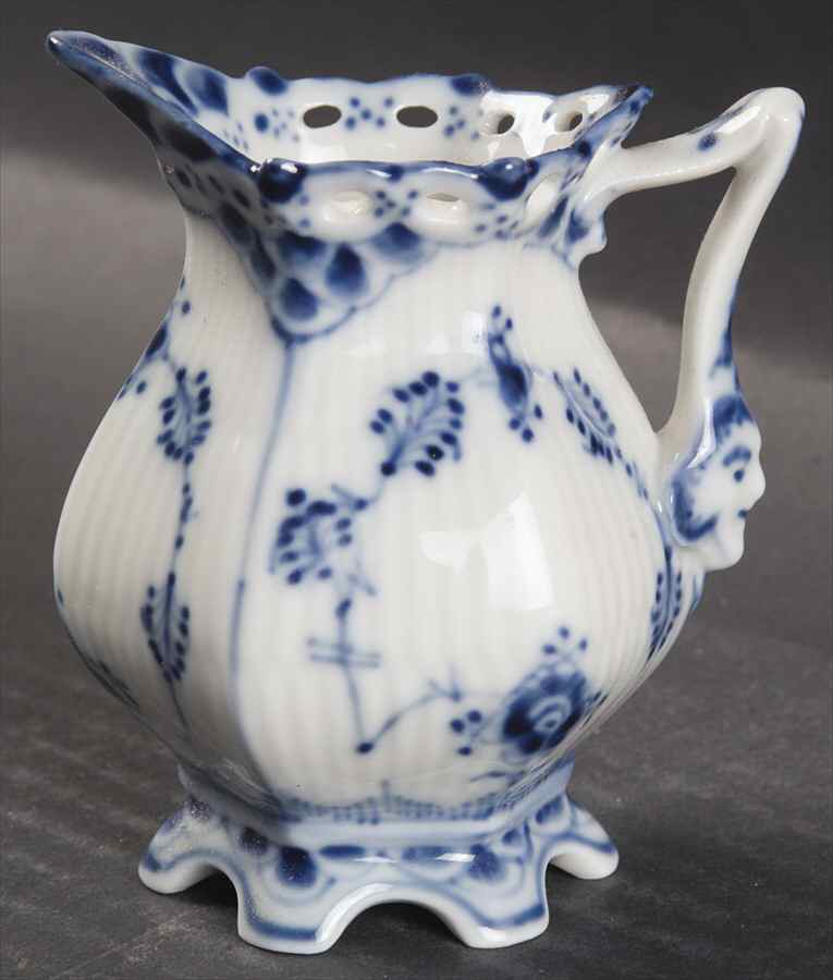 Blue Fluted Full Lace (No Trim) Mini Creamer by Royal Copenhagen-1