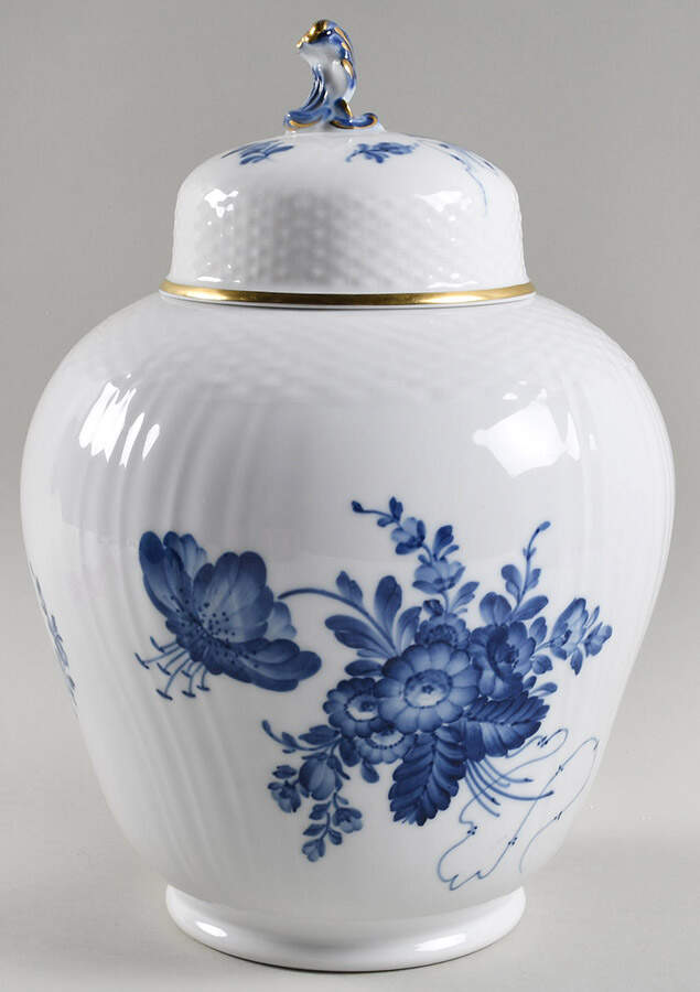 Blue Flowers (Curved, Gold) Large Covered Vase by Royal Copenhagen-1