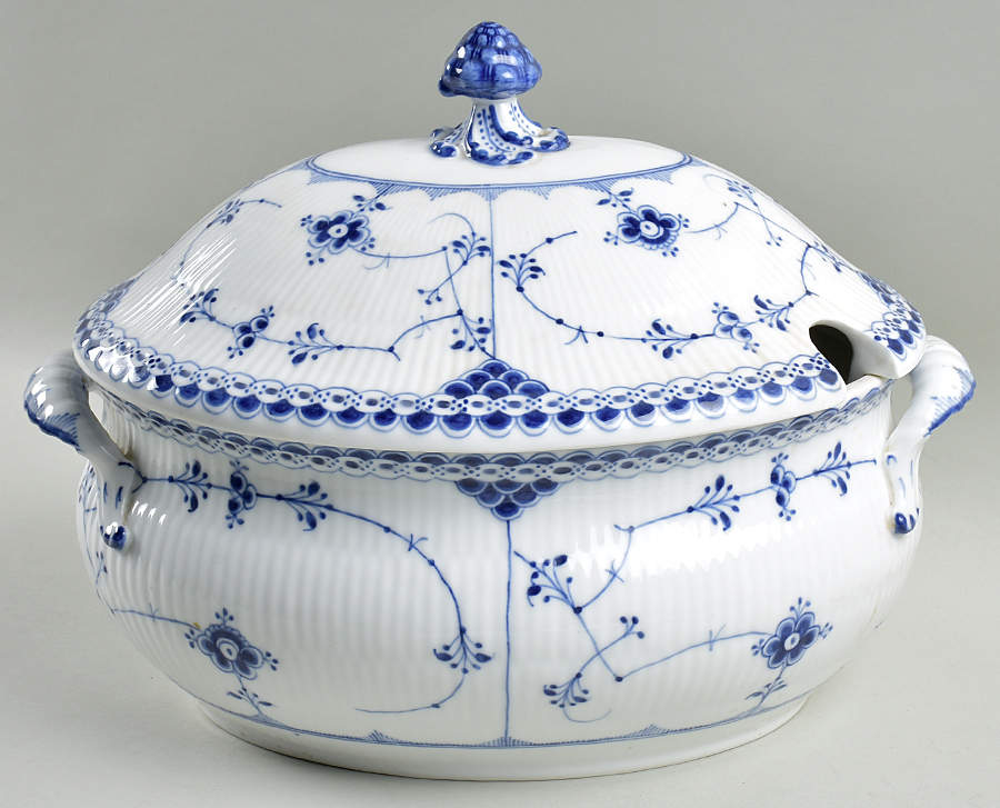 Blue Fluted Half Lace Border (No Trim) Oval Tureen & Lid by Royal Copenhagen-1