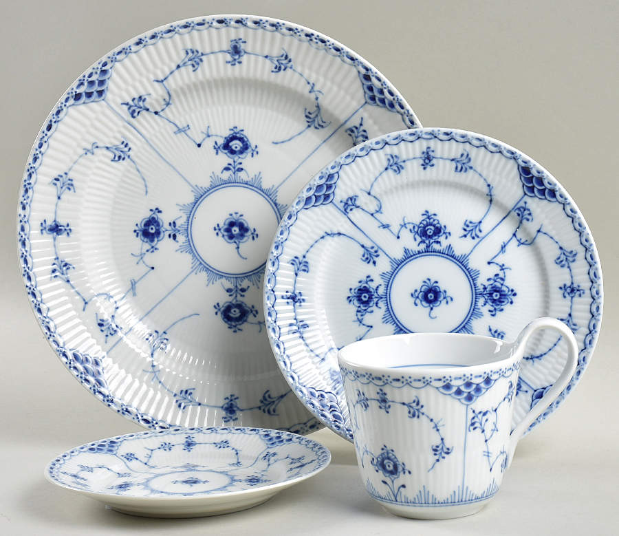 Blue Fluted Half Lace Border (No Trim) 4 Piece Place Setting by Royal Copenhagen-1
