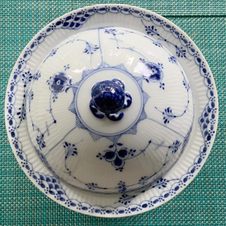 Blue Fluted Half Lace Border (No Trim) Round Covered Butter by Royal Copenhagen-1