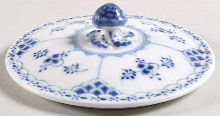 Blue Fluted Half Lace Border (No Trim) Lid for Flat Cream Soup Bowl by Royal Copenhagen-1