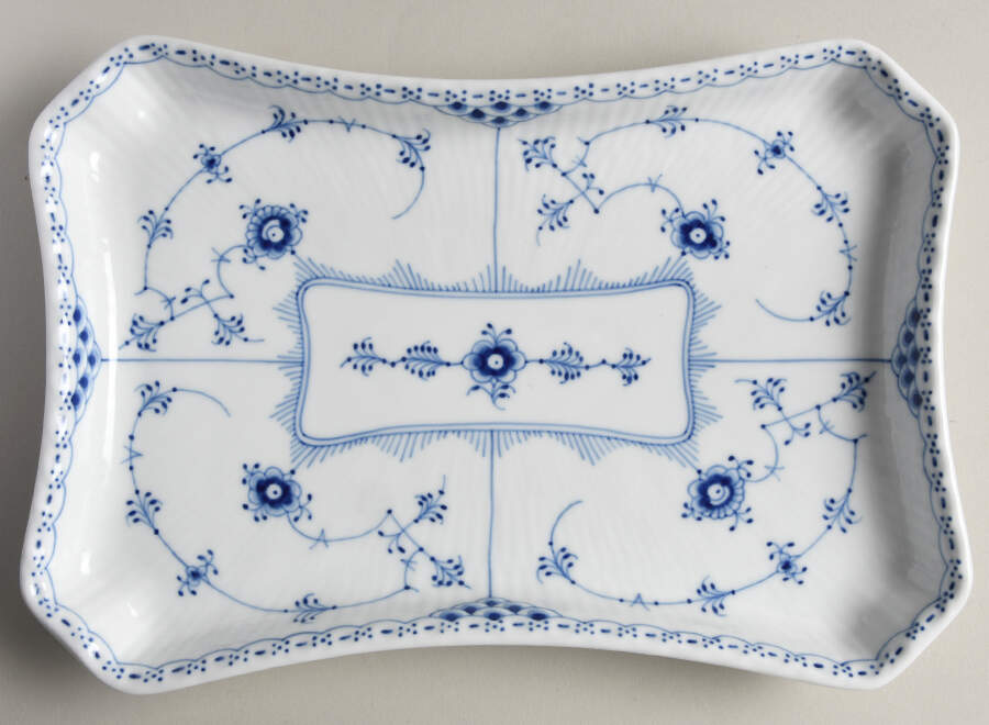 Blue Fluted Half Lace Border (No Trim) Rectangular Dish by Royal Copenhagen-1