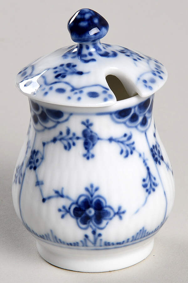 Blue Fluted Half Lace Border (No Trim) Mustard Jar & Lid by Royal Copenhagen-1