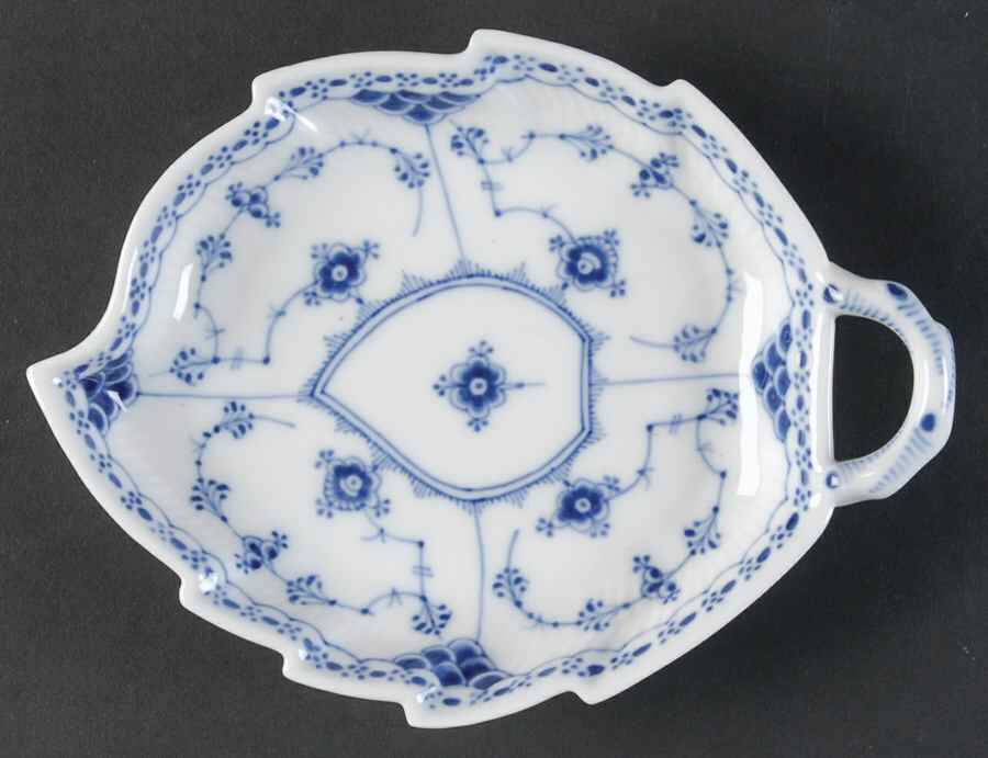 Blue Fluted Half Lace Border (No Trim) Leaf Shape Pickle Dish by Royal Copenhagen-1