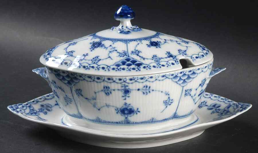 Blue Fluted Half Lace Border (No Trim) Gravy Boat w/Attached Underplate & Lid by Royal Copenhagen-1