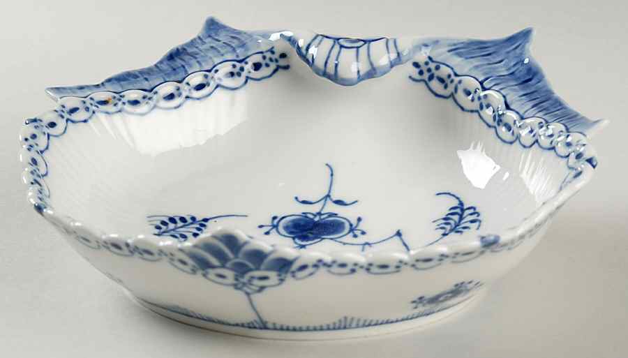 Blue Fluted Half Lace Border (No Trim) 7" Pickle Dish by Royal Copenhagen-1