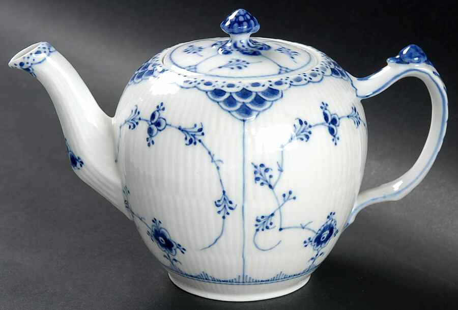 Blue Fluted Half Lace Border (No Trim) Teapot & Lid by Royal Copenhagen-1