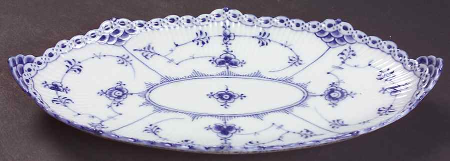 Blue Fluted Half Lace Border (No Trim) Pickle Dish by Royal Copenhagen-1