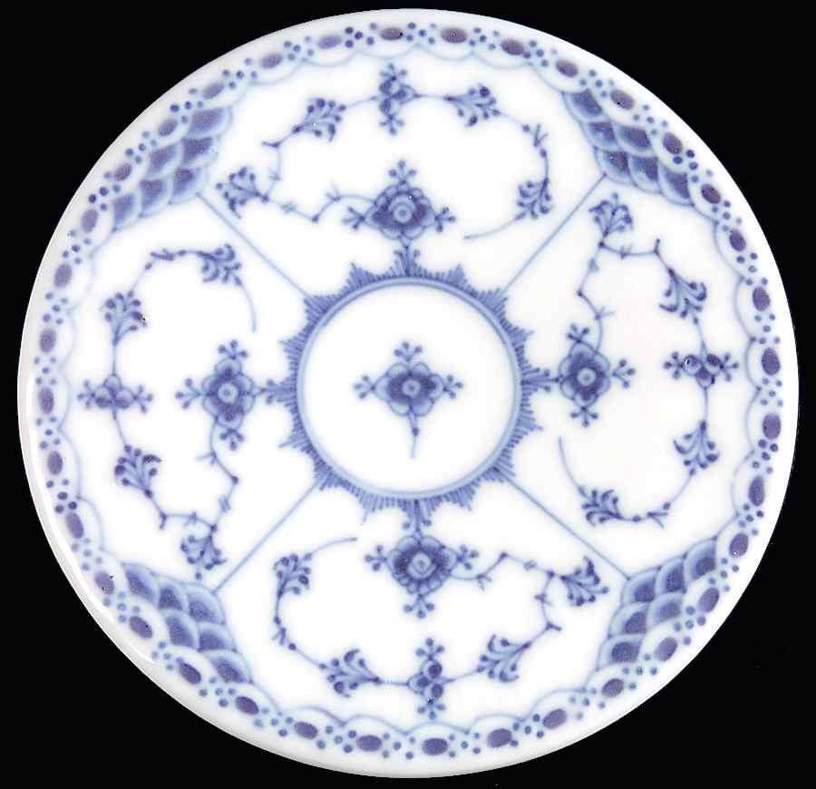 Blue Fluted Half Lace Border (No Trim) Tea Tile by Royal Copenhagen-1