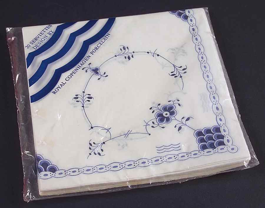 Blue Fluted Half Lace Border (No Trim) Package of Paper Dinner Napkins by Royal Copenhagen-1