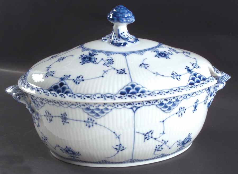 Blue Fluted Half Lace Border (No Trim) Oval Tureen & Lid by Royal Copenhagen-1