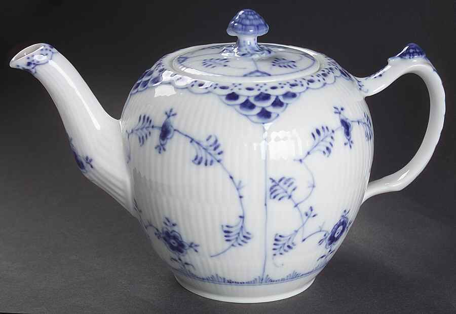 Blue Fluted Half Lace Border (No Trim) Teapot & Lid by Royal Copenhagen-1