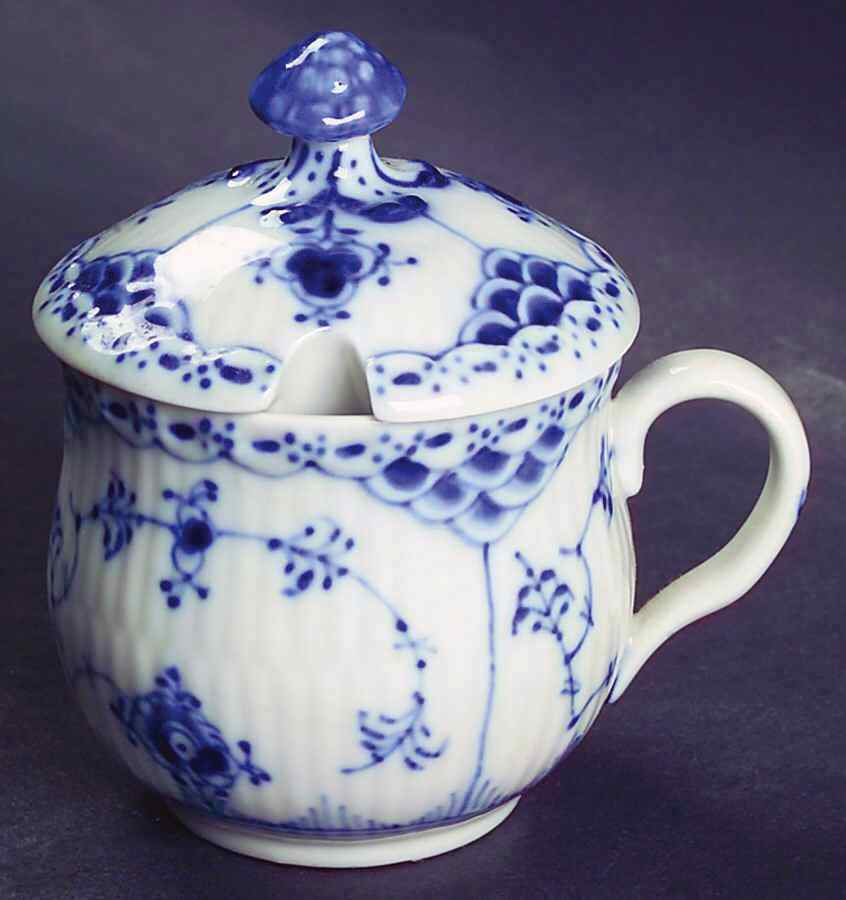 Blue Fluted Half Lace Border (No Trim) Mustard Jar & Lid by Royal Copenhagen-1