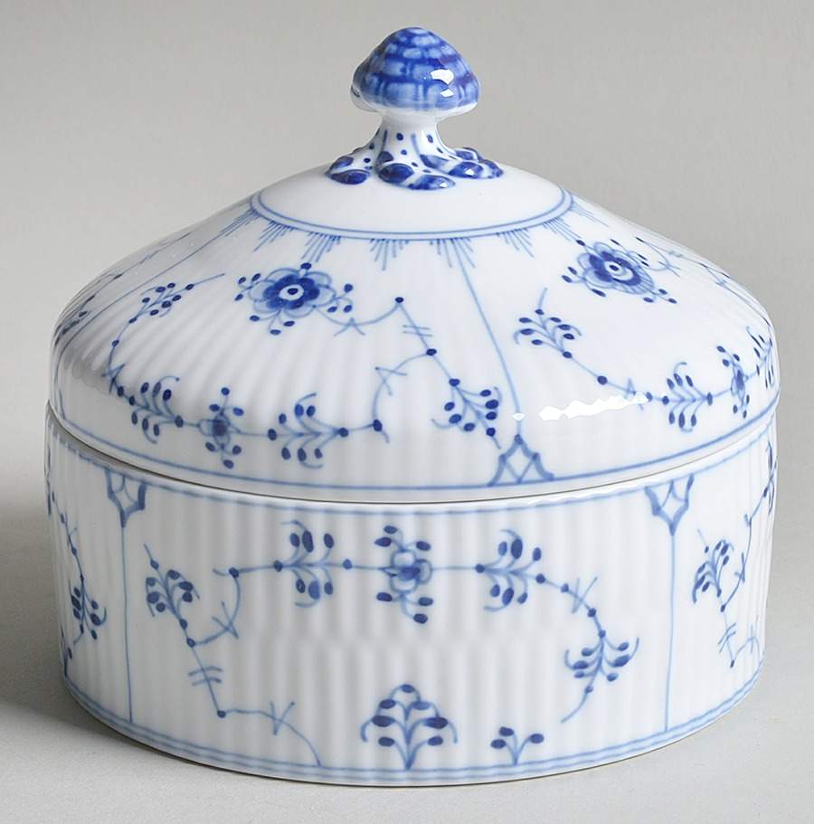Blue Fluted Plain (No Trim) Bonbonniere by Royal Copenhagen-1
