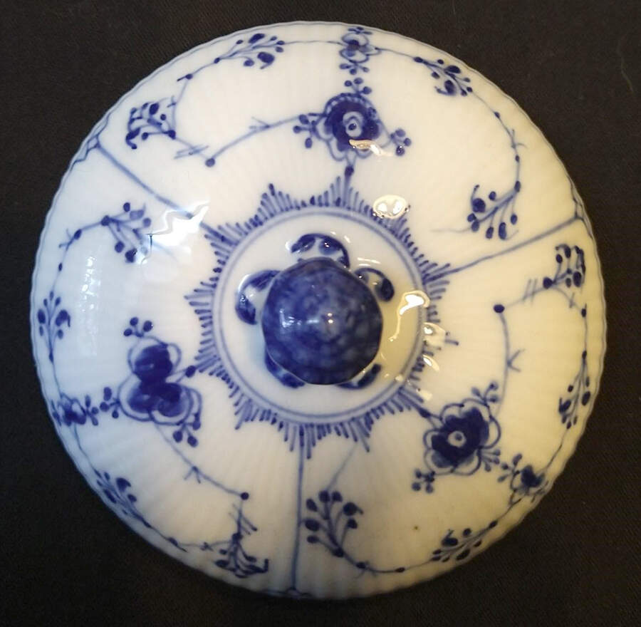 Blue Fluted Plain (No Trim) Lid for Sugar Bowl by Royal Copenhagen-1