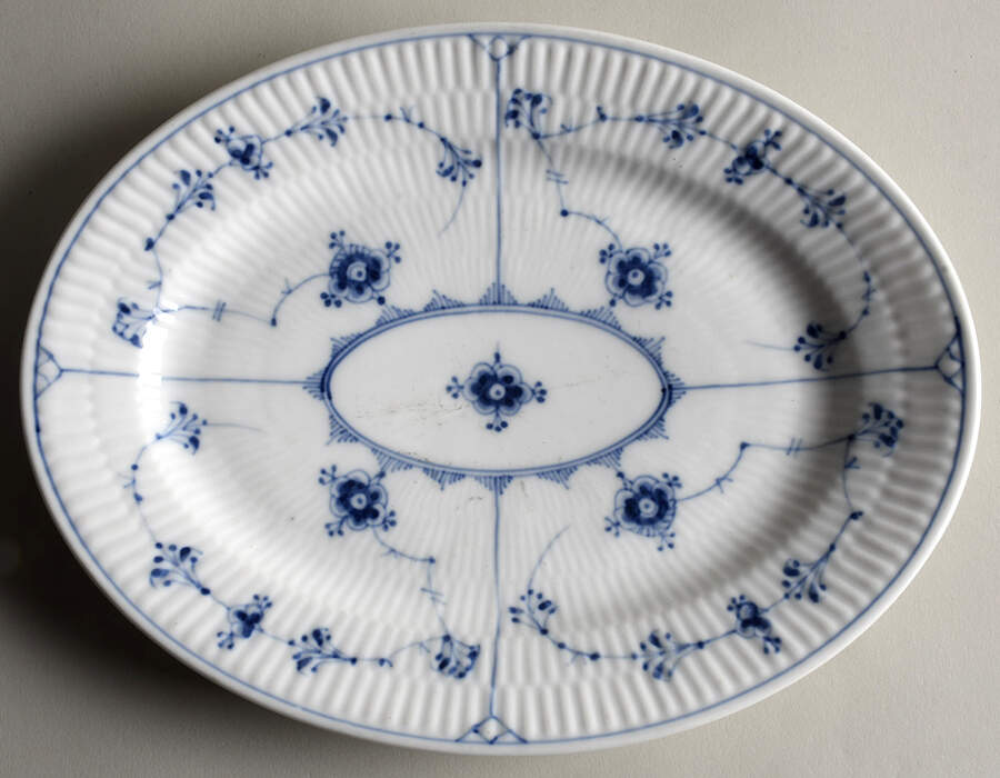 Blue Fluted Plain (No Trim) 10" Oval Serving Platter by Royal Copenhagen-1
