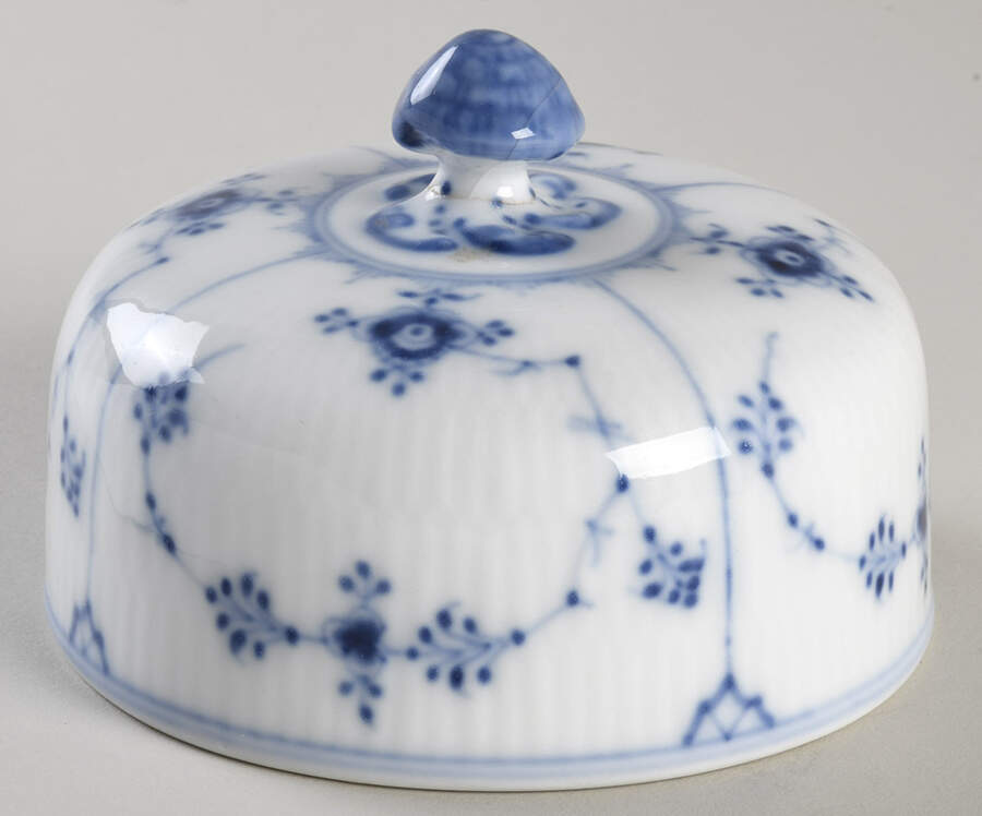 Blue Fluted Plain (No Trim) Lid for Round Butter by Royal Copenhagen-1