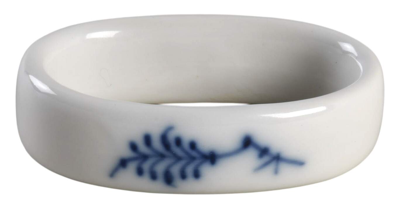 Blue Fluted Plain (No Trim) Napkin Ring by Royal Copenhagen-1