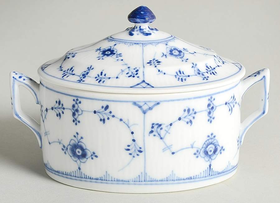 Blue Fluted Plain (No Trim) Sugar Bowl & Lid by Royal Copenhagen-1