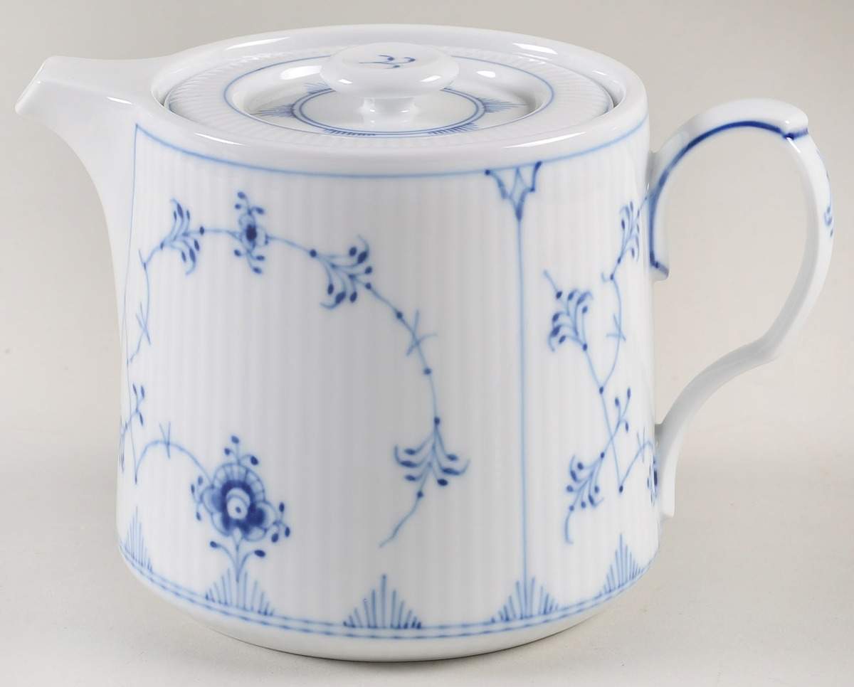 Blue Fluted Plain (No Trim) Small Teapot & Lid by Royal Copenhagen-1