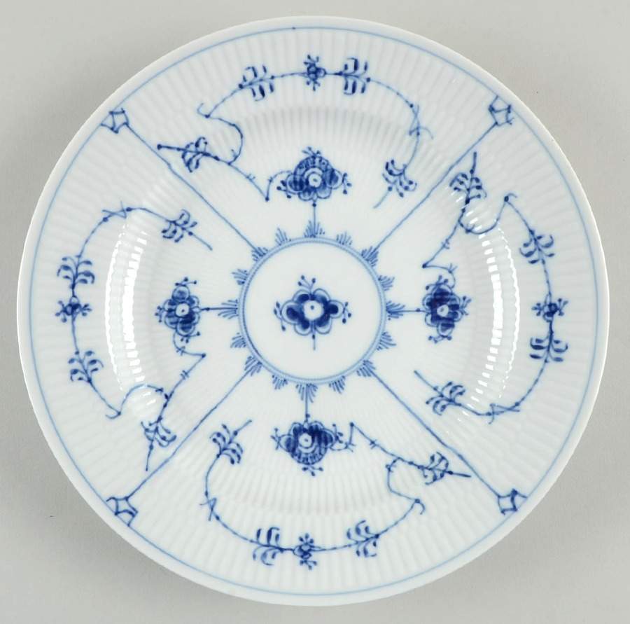 Blue Fluted Plain (No Trim) Dinner Plate by Royal Copenhagen-1