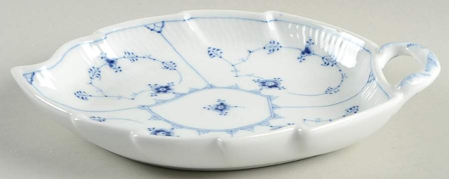 Blue Fluted Plain (No Trim) Pickle Dish by Royal Copenhagen-1