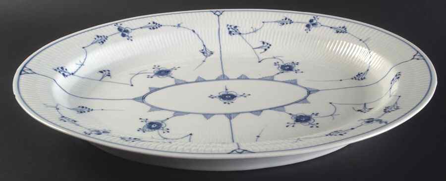 Blue Fluted Plain (No Trim) 17" Oval Serving Platter by Royal Copenhagen-1