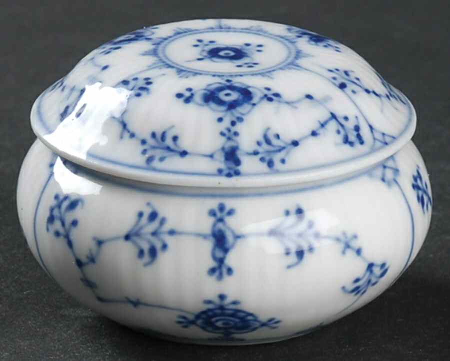 Blue Fluted Plain (No Trim) 2" Round Box & Lid by Royal Copenhagen-1