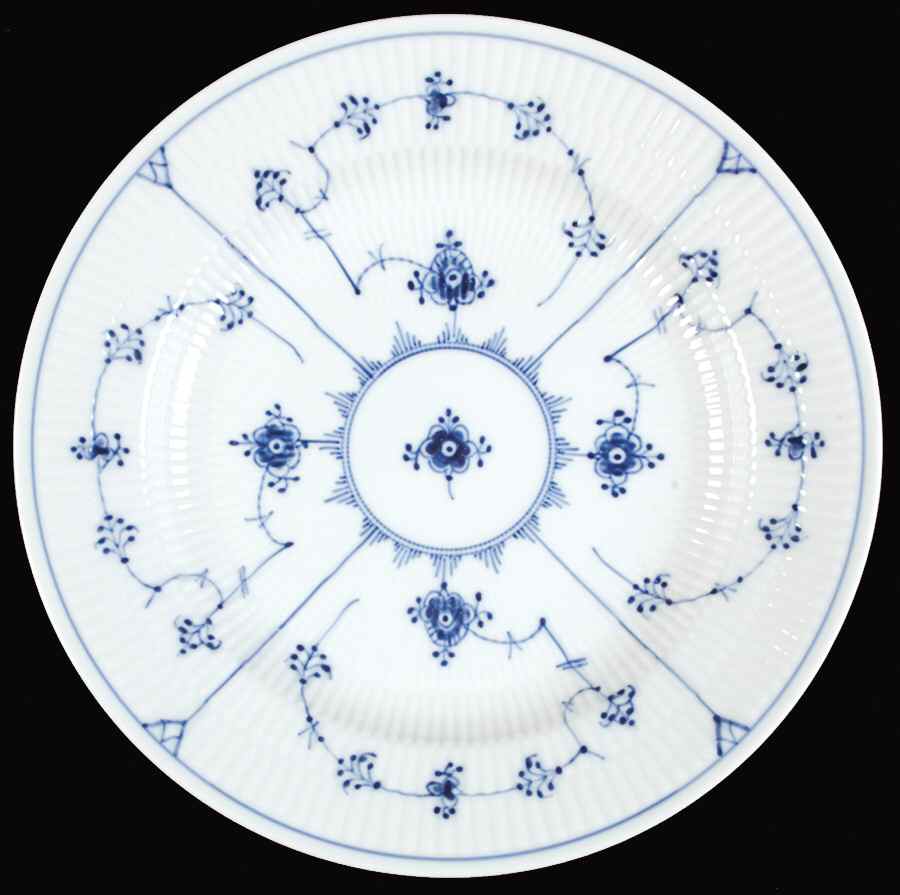 Blue Fluted Plain (No Trim) Dinner Plate by Royal Copenhagen-1
