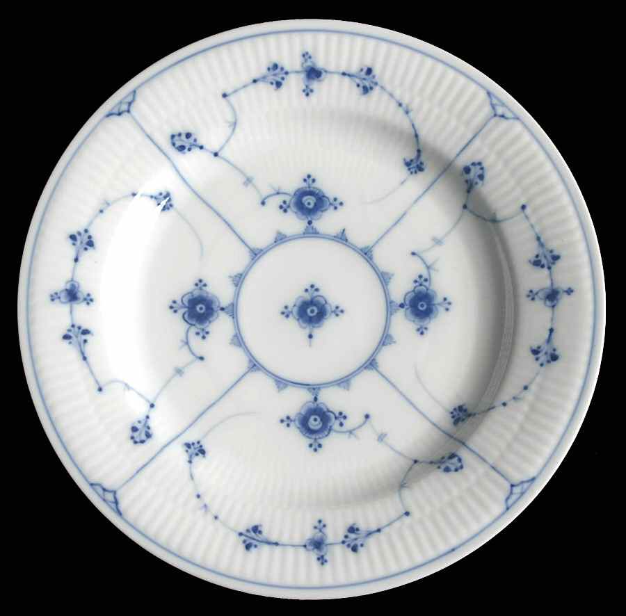 Blue Fluted Plain (No Trim) Dinner Plate by Royal Copenhagen-1