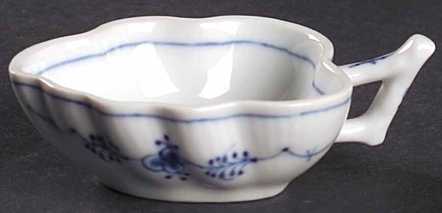Blue Fluted Plain (No Trim) 4" Round Scalloped Dish by Royal Copenhagen-1