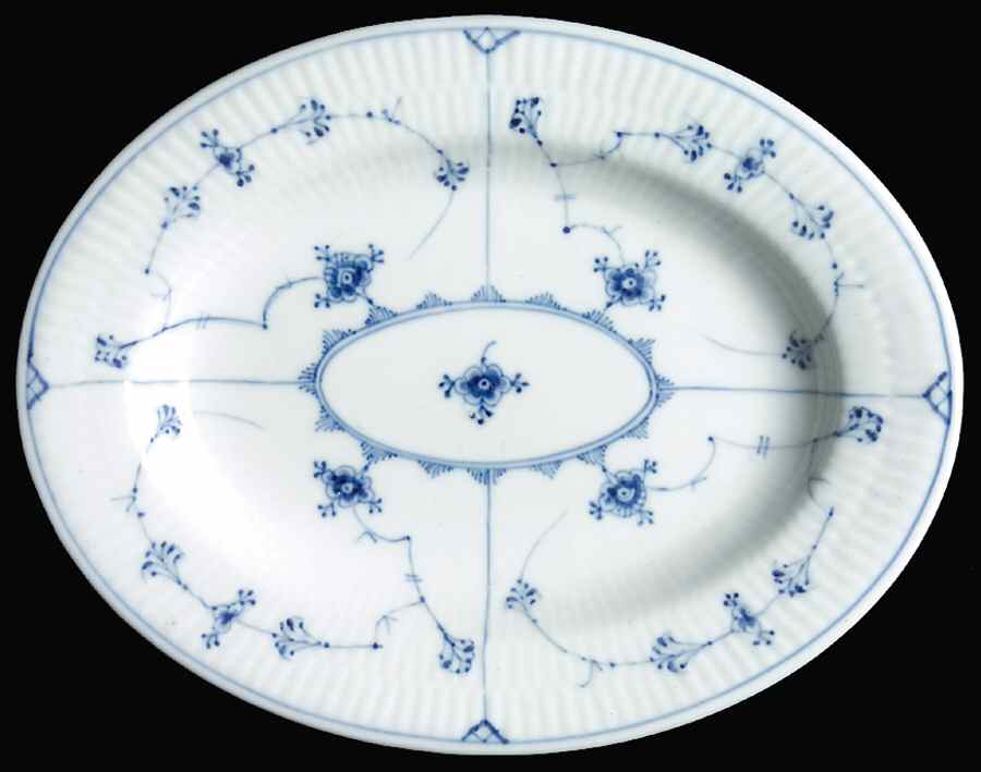 Blue Fluted Plain (No Trim) 10" Oval Serving Platter by Royal Copenhagen-1