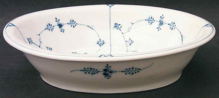 Blue Fluted Plain (No Trim) 9" Oval Vegetable Bowl by Royal Copenhagen-1