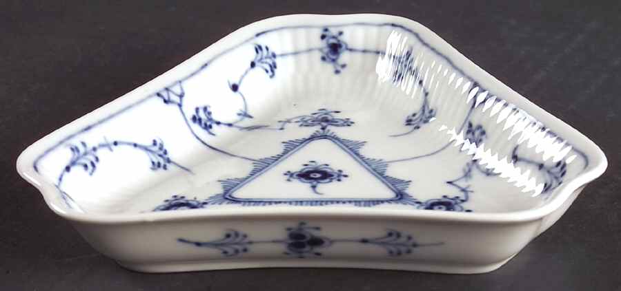 Blue Fluted Plain (No Trim) Triangular Pickle Dish by Royal Copenhagen-1