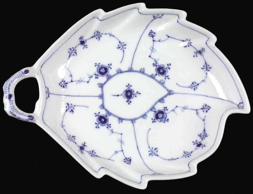 Blue Fluted Plain (No Trim) Pickle Dish by Royal Copenhagen-1