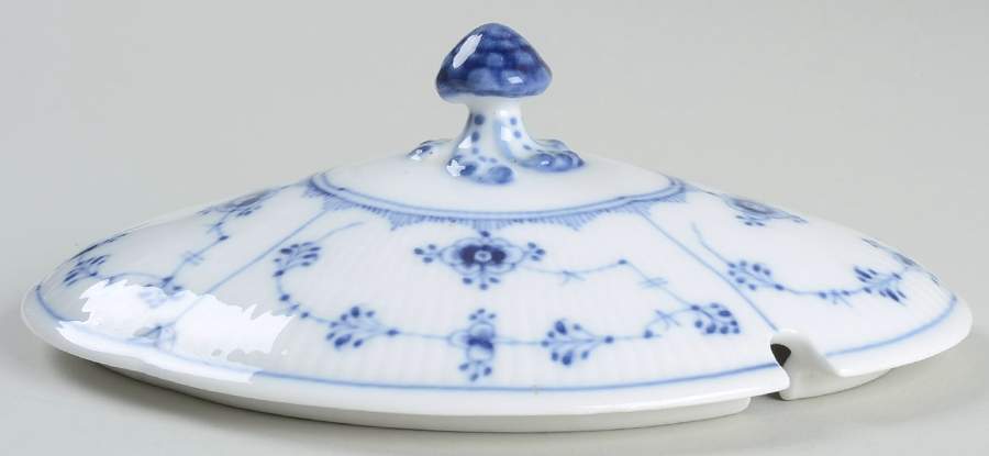 Blue Fluted Plain (No Trim) Lid for Gravy Boat by Royal Copenhagen-1