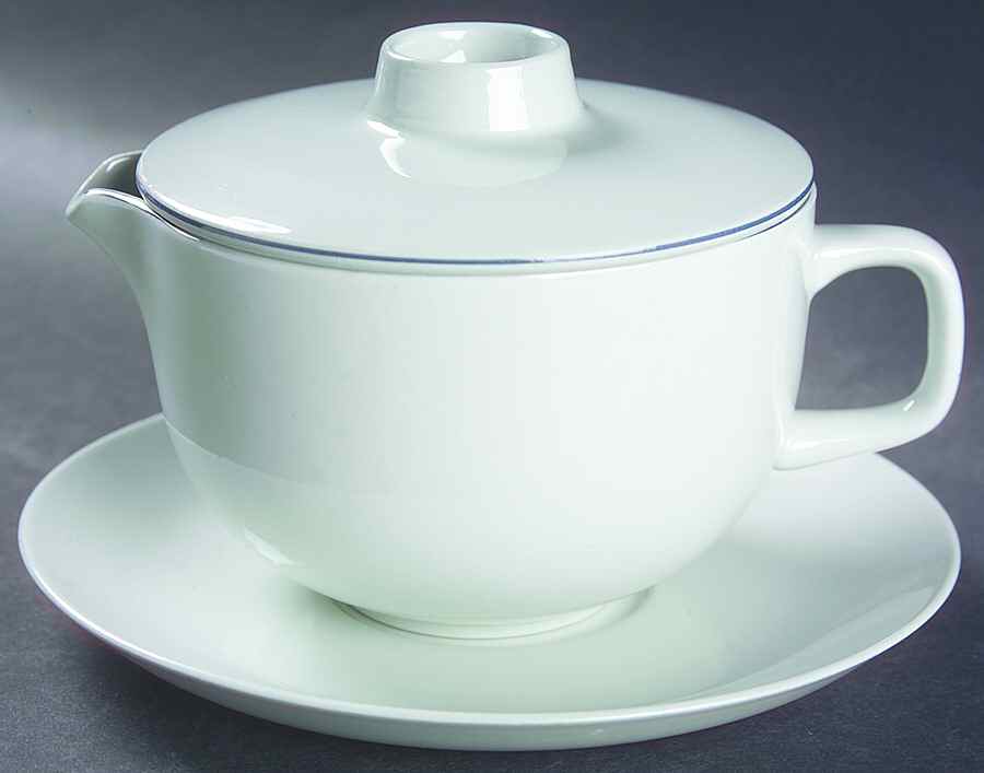 Blue Line Sauce Boat & Lid with Underplate by Royal Copenhagen-1
