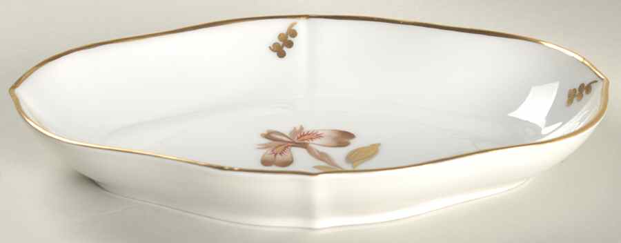 Brown Iris Pickle Dish by Royal Copenhagen-1
