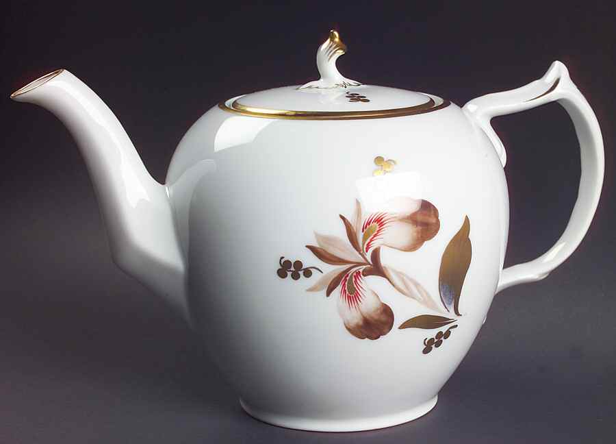Brown Iris Teapot & Lid by Royal Copenhagen-1