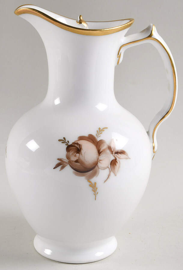 Brown Rose 40 Oz Pitcher with Lid by Royal Copenhagen-1
