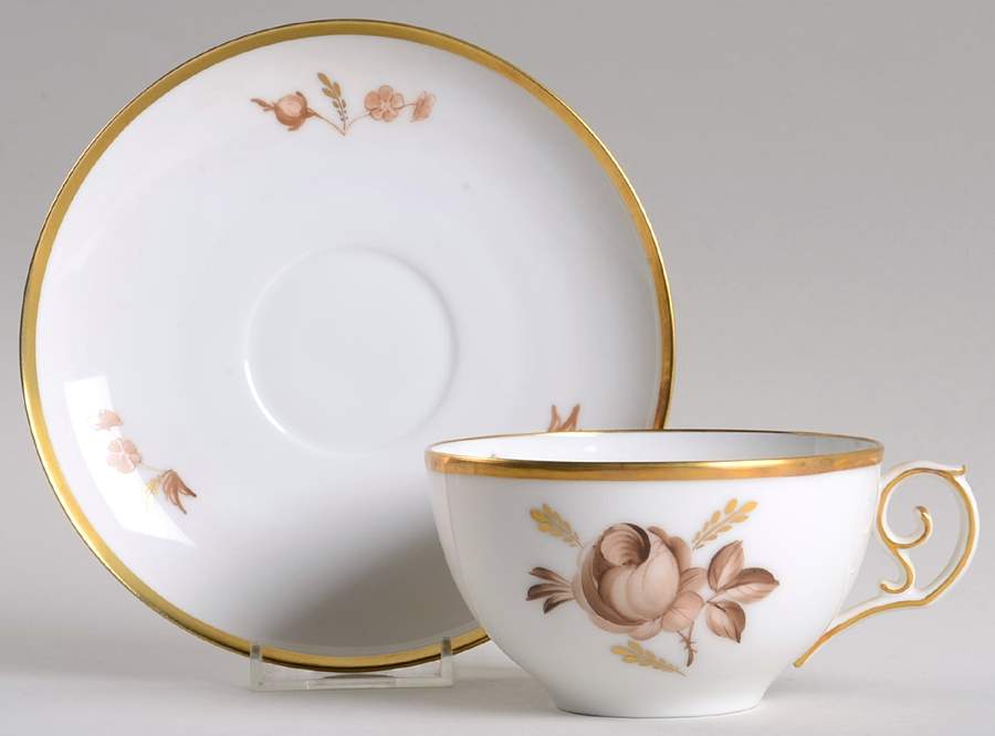 Brown Rose Oversized Cup & Saucer Set by Royal Copenhagen-1