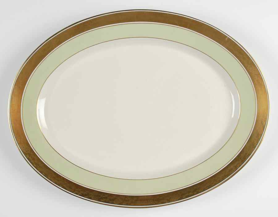 Dagmar 13" Oval Serving Platter by Royal Copenhagen-1