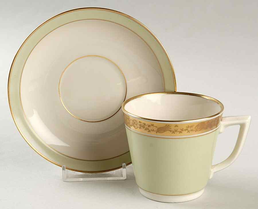 Dagmar Flat Cup & Saucer Set by Royal Copenhagen-1